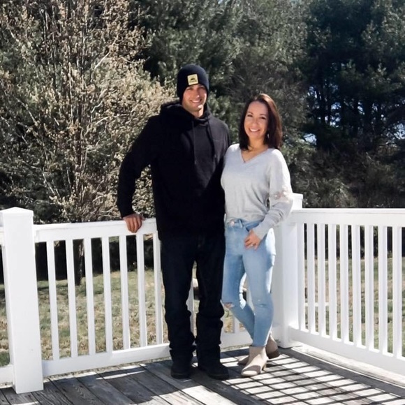 💙 Meet your Posher💙 - Picture 4 of 7